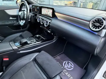 MERCEDES-BENZ CLA 250 Edition AMG Wide PANO LED KAME&hellip;