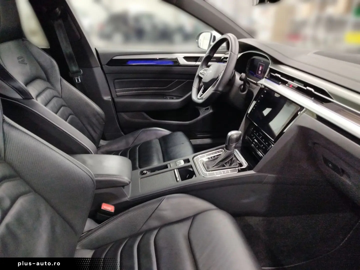 VW Arteon 2.0 TDI DSG 4Motion R-Line Navi DCC DAB