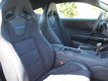 FORD Mustang Coupe Dark Horse Fastbac 7 J. FGS