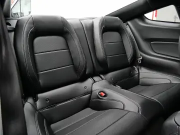 FORD Mustang Fastback GT 5.0   V8   KLAPPENAUSPUFF