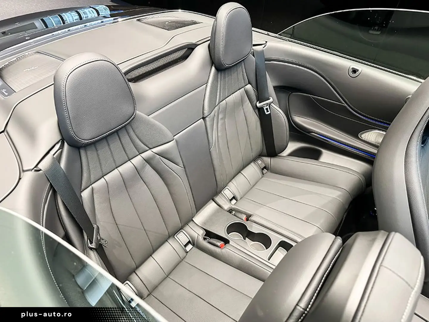 MERCEDES-BENZ CLE 200 Cabrio AMGLiAdPl Night DigiL Burmester