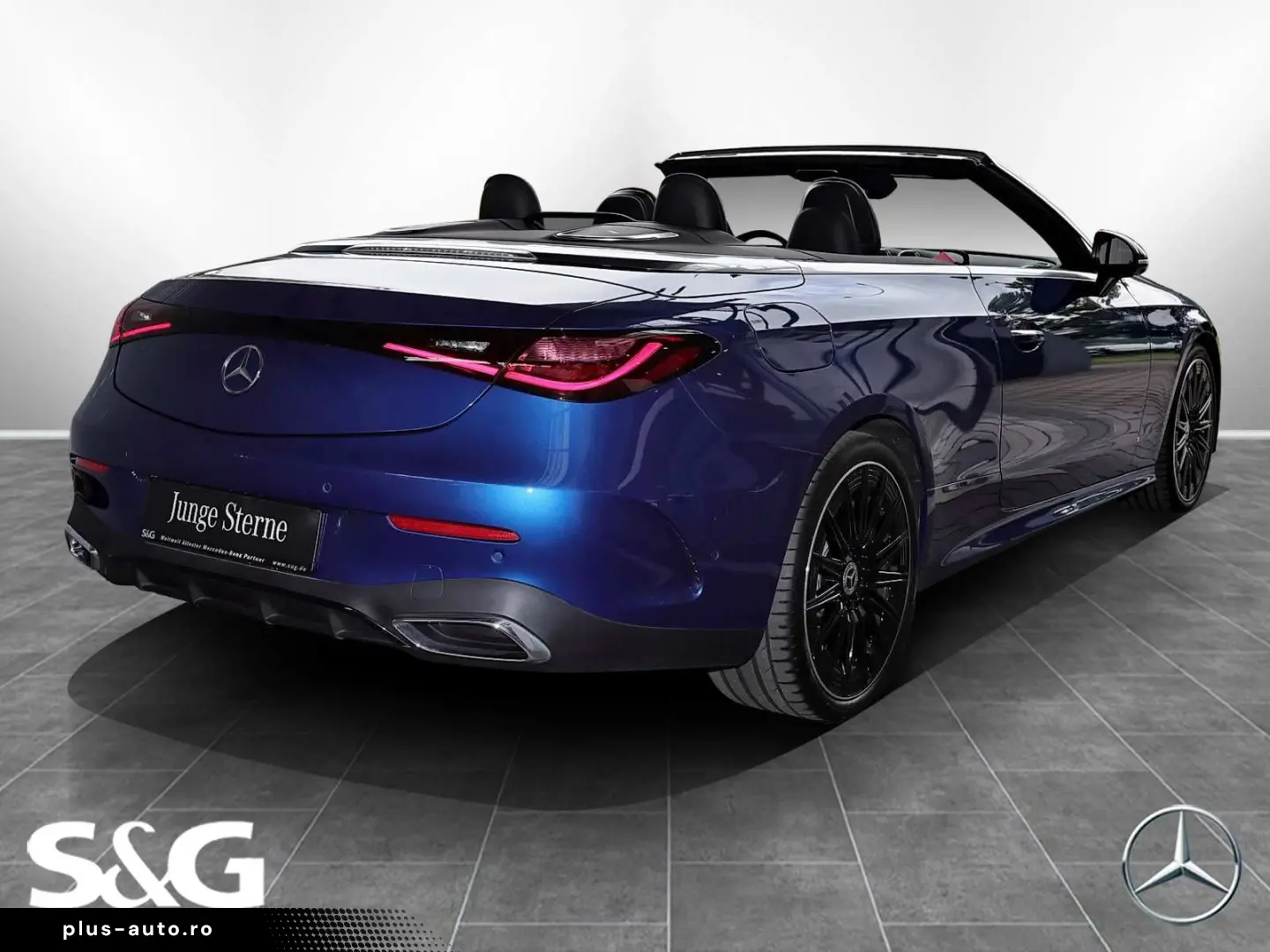MERCEDES-BENZ CLE 300 4M Cabrio AMG DISTRONIC TOTWINKEL 360