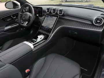 MERCEDES-BENZ CLE 300 4M Cabrio AMG DISTRONIC TOTWINKEL 360