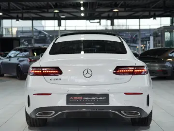MERCEDES-BENZ E 200 Coupé 4M AMG Line 1H  Pano LUFT &hellip;