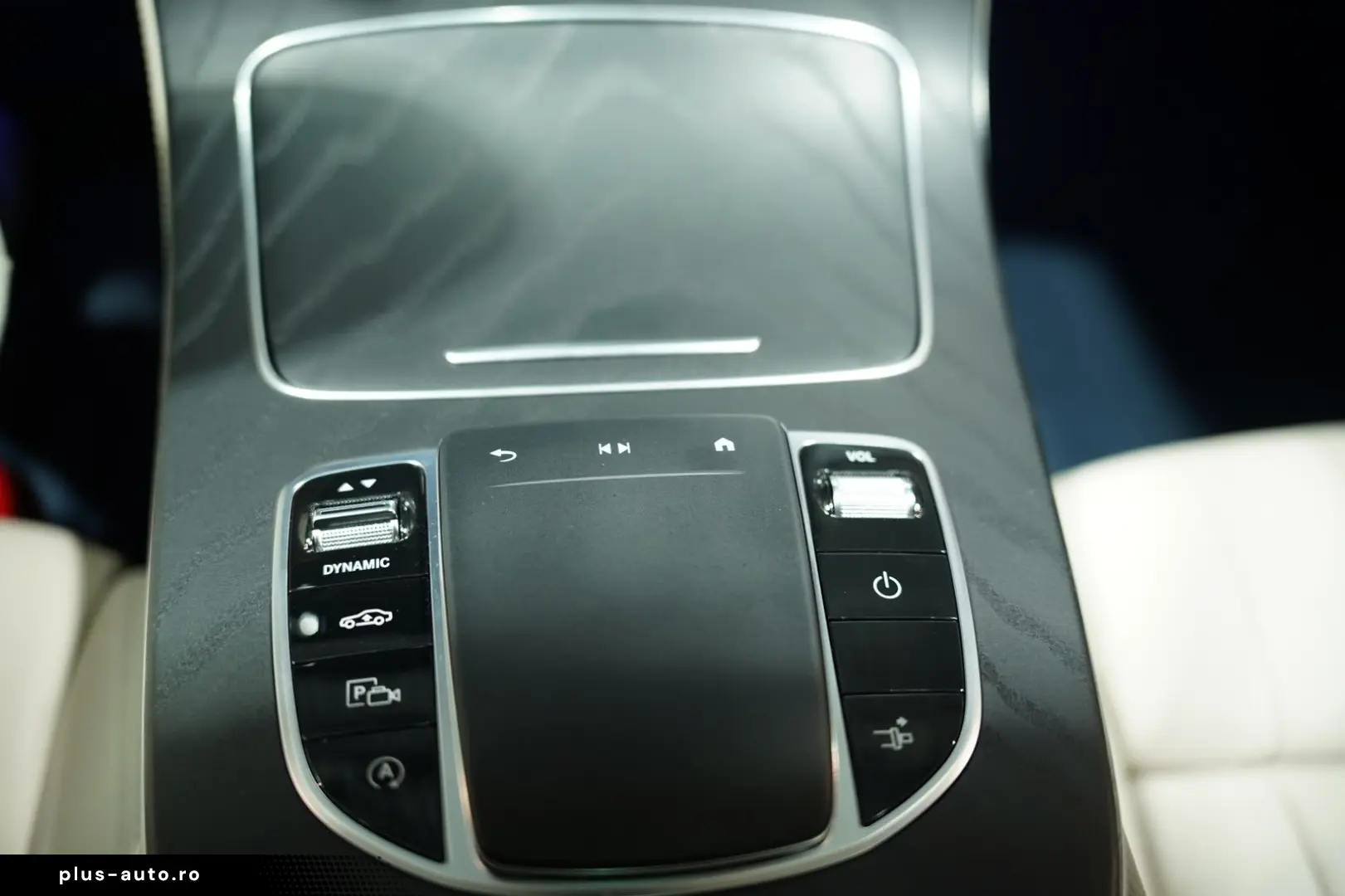 MERCEDES-BENZ E 200 Coupé 4M AMG Line 1H  Pano LUFT &hellip;