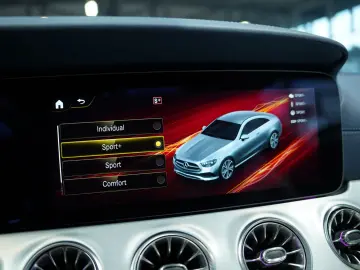 MERCEDES-BENZ E 200 Coupé 4M AMG Line 1H  Pano LUFT &hellip;