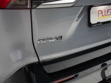 Totota RAV 4 Hibrid  4x4  LED