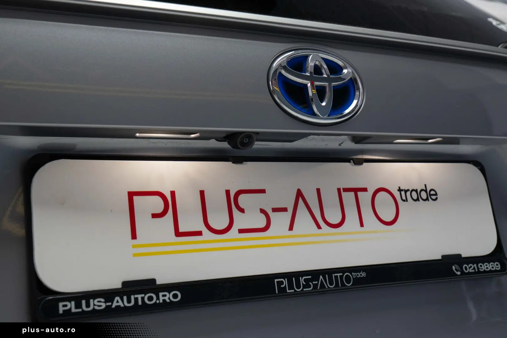 Totota RAV 4 Hibrid  4x4  LED