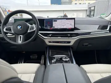 BMW X7 M60 i M Sport Pro