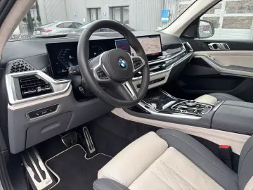 BMW X7 M60 i M Sport Pro
