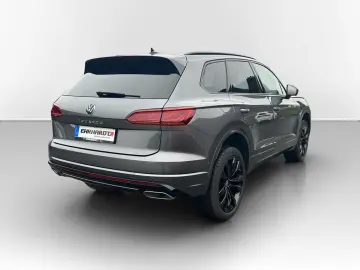 VW Touareg 3.0 V6 TDI Tiptronic 4Motion R-Line AHK