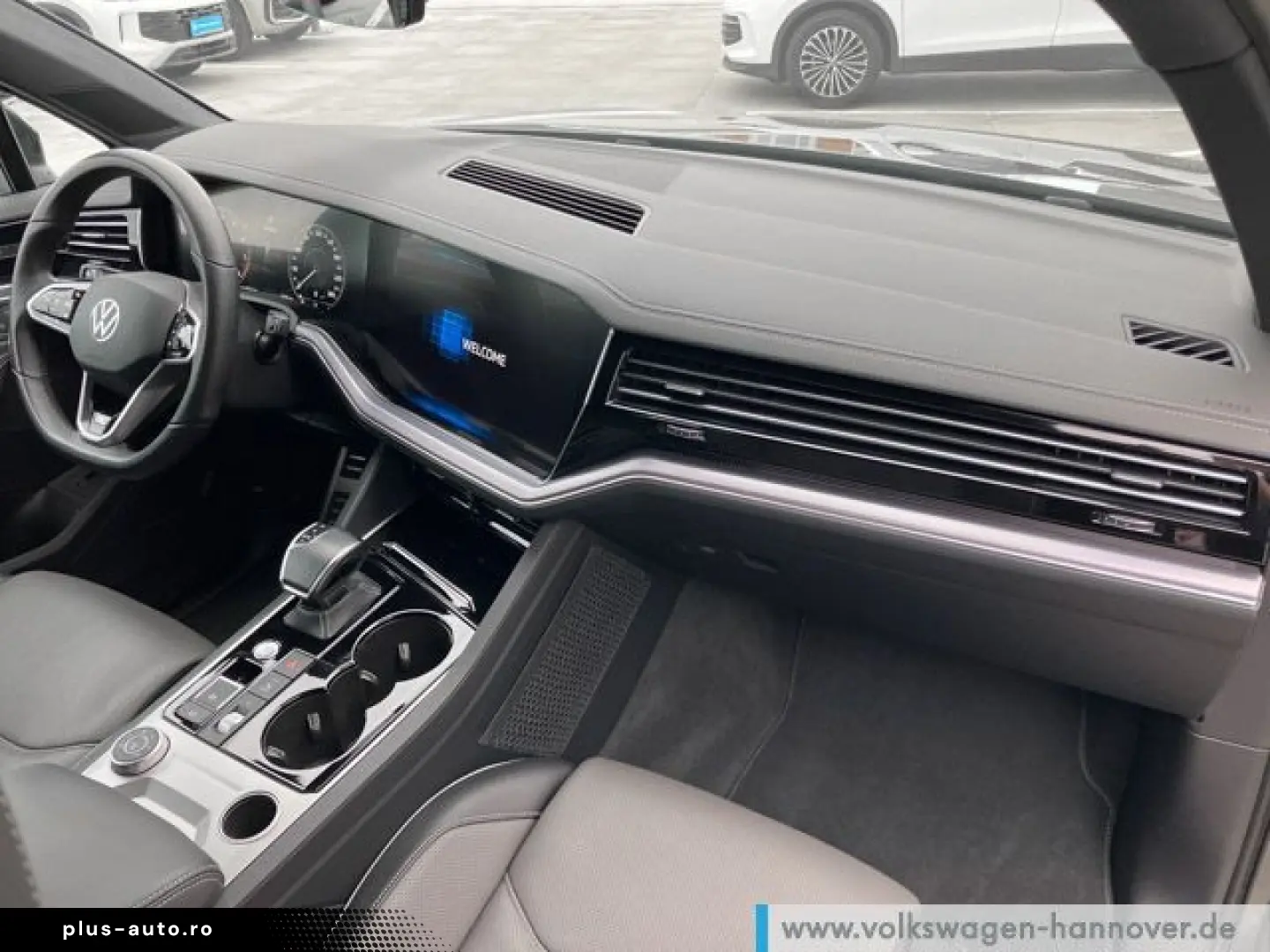 VW Touareg V6 3.0 TSI DSG 4M R-Line Navi LED STHZG