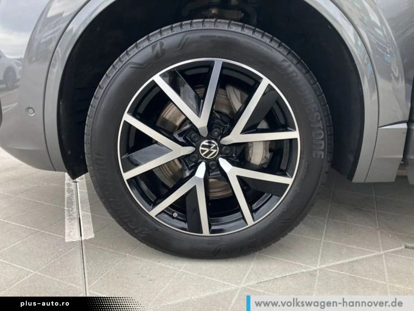 VW Touareg V6 3.0 TSI DSG 4M R-Line Navi LED STHZG