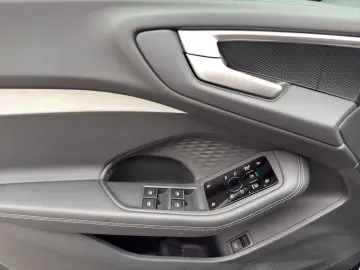 AUDI A5 Limousine TFSI quattro S tronic NAVI KAMERA A