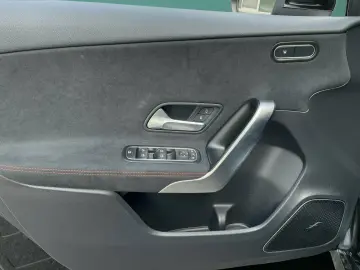 MERCEDES-BENZ A 200 AMG VOR.-DISTRO BURME KAM AMBI L&hellip;