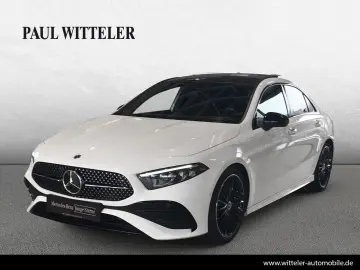 MERCEDES-BENZ A 180 Limousine AMG Line Night Kamera &hellip;