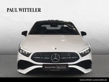 MERCEDES-BENZ A 180 Limousine AMG Line Night Kamera &hellip;