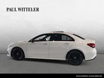 MERCEDES-BENZ A 180 Limousine AMG Line Night Kamera &hellip;