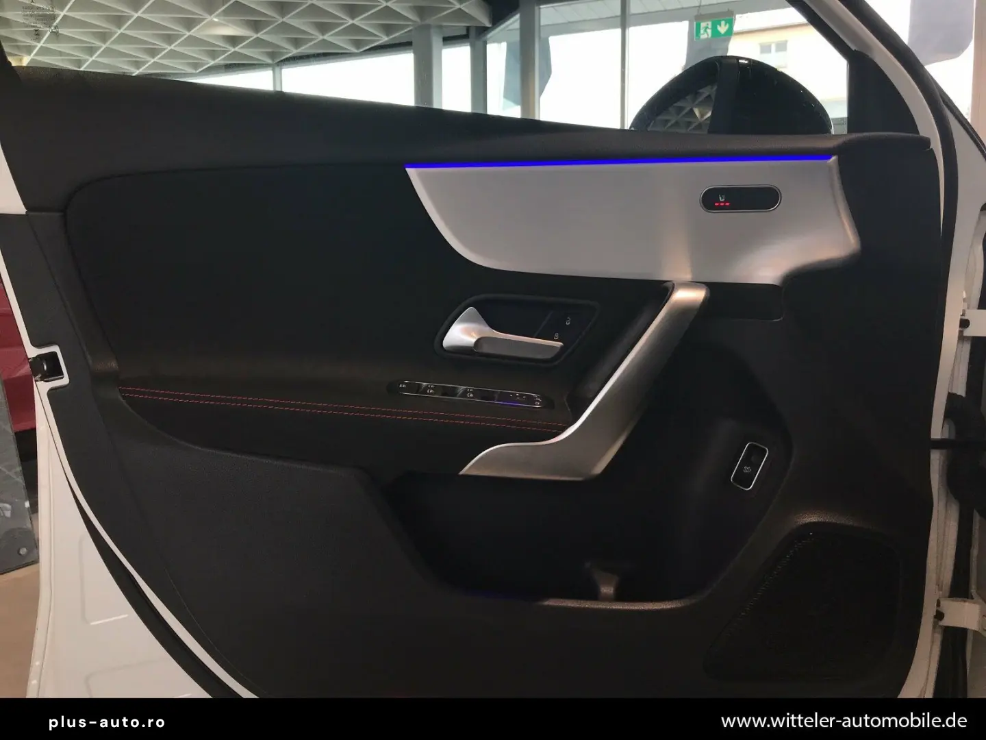 MERCEDES-BENZ A 180 Limousine AMG Line Night Kamera &hellip;