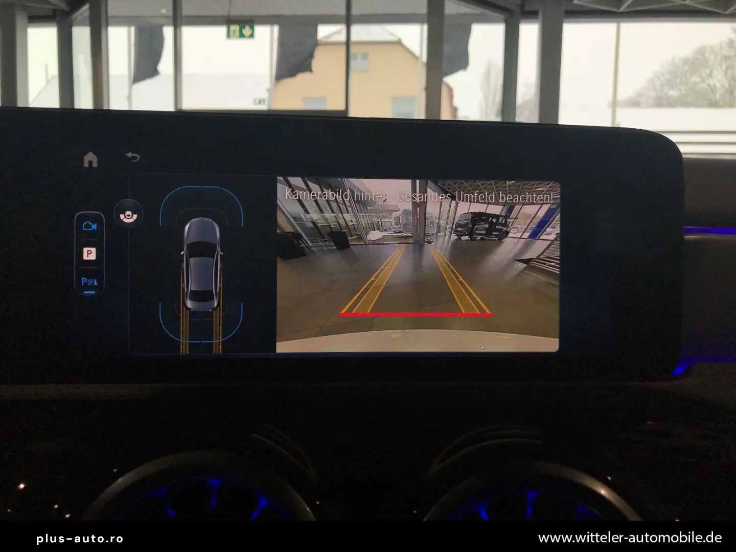 MERCEDES-BENZ A 180 Limousine AMG Line Night Kamera &hellip;