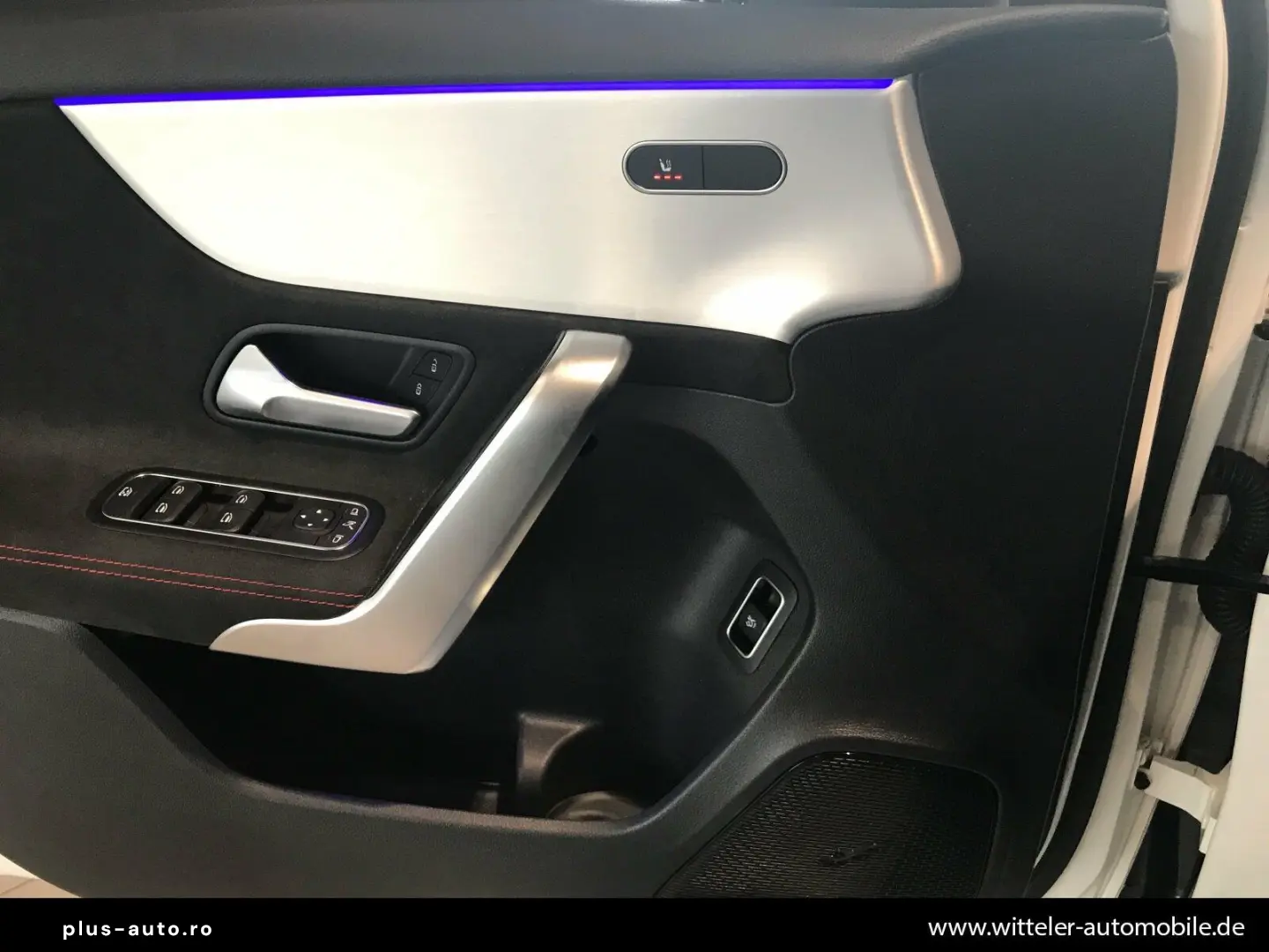 MERCEDES-BENZ A 180 Limousine AMG Line Night Kamera &hellip;