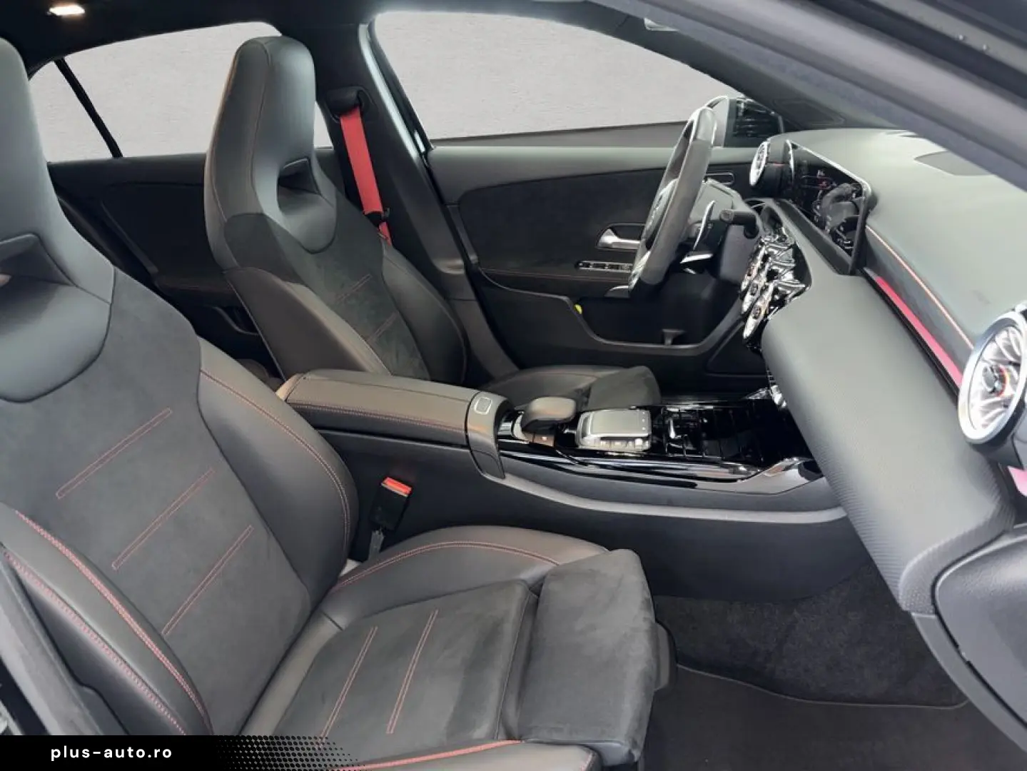 MERCEDES-BENZ A 45 S AMG 4M Memo PANO Beam NIGHT CarPlay