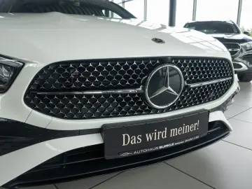 MERCEDES-BENZ A180 AMG Advanced  LED Night KeyGo Amb&hellip;