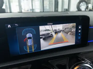 MERCEDES-BENZ A180 AMG Advanced  LED Night KeyGo Amb&hellip;