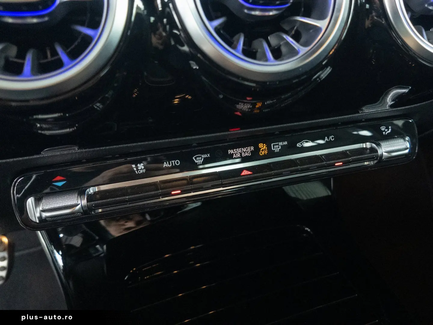 MERCEDES-BENZ A180 AMG Advanced  LED Night KeyGo Amb&hellip;