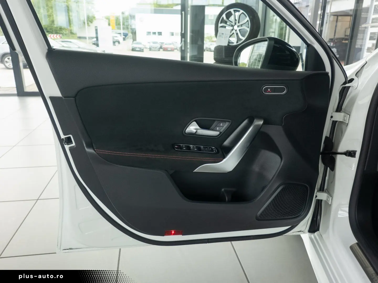 MERCEDES-BENZ A180 AMG Advanced  LED Night KeyGo Amb&hellip;