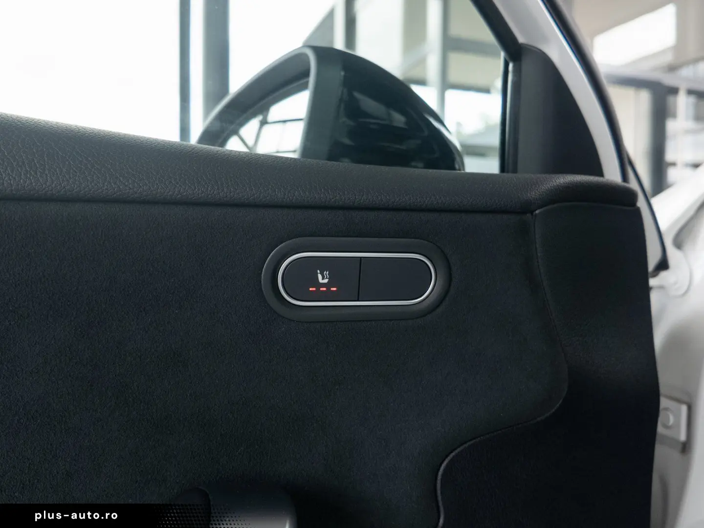 MERCEDES-BENZ A180 AMG Advanced  LED Night KeyGo Amb&hellip;