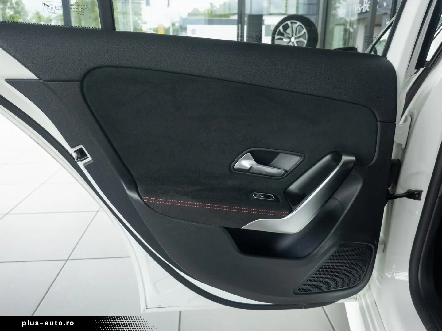 MERCEDES-BENZ A180 AMG Advanced  LED Night KeyGo Amb&hellip;