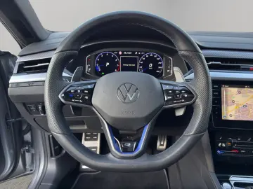 VW Arteon R DSG 4M 2.0 TSI IQ.LIGHT HUD PANO 360