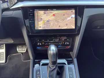 VW Arteon R DSG 4M 2.0 TSI IQ.LIGHT HUD PANO 360