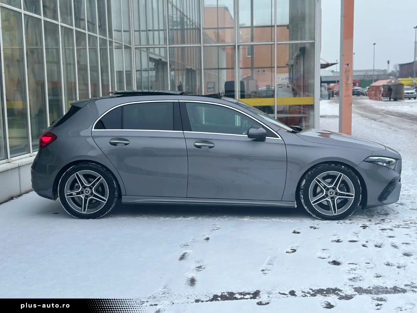 MERCEDES-BENZ A 200 AMG LINE PANO HEADUP 360  LED 7G-DCT