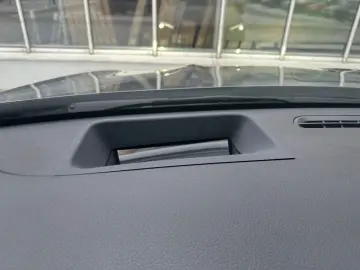 MERCEDES-BENZ A 200 AMG LINE PANO HEADUP 360  LED 7G-DCT