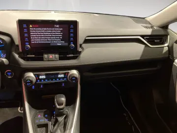 TOYOTA RAV4 Hybrid 4x2