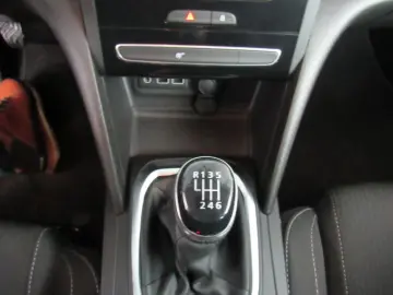 RENAULT MEGANE 1.5 Blue dCi 116CP Zen Estate