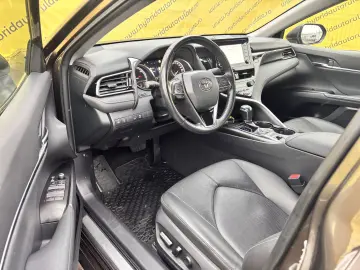 TOYOTA CAMRY 2.5 HYBRID