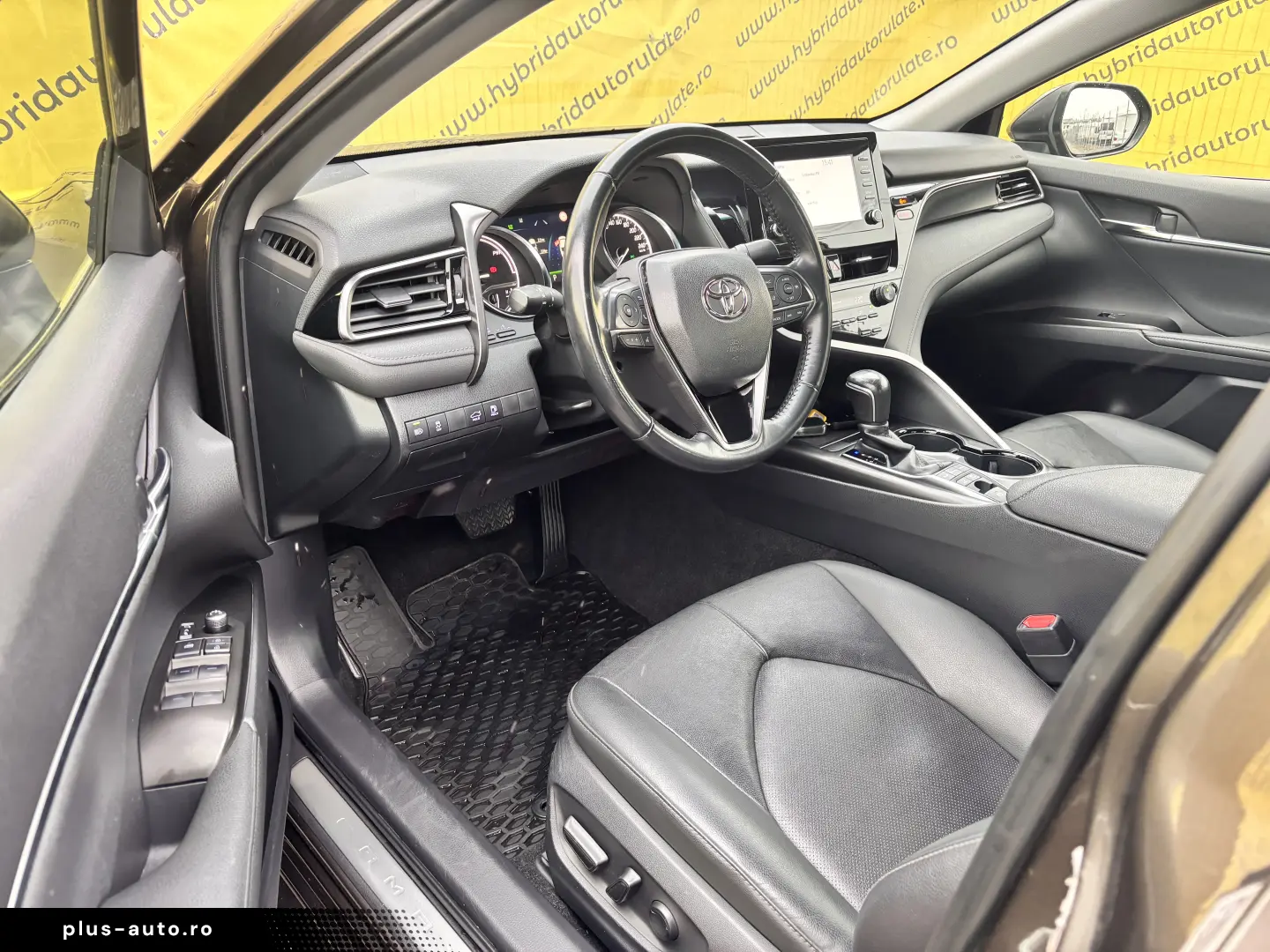 TOYOTA CAMRY 2.5 HYBRID