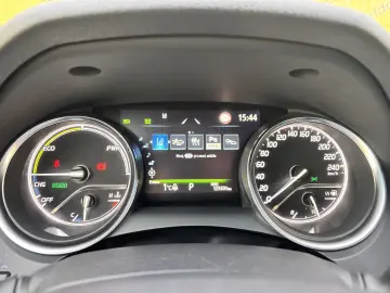 TOYOTA CAMRY 2.5 HYBRID