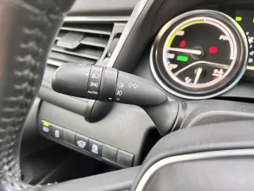 TOYOTA CAMRY 2.5 HYBRID