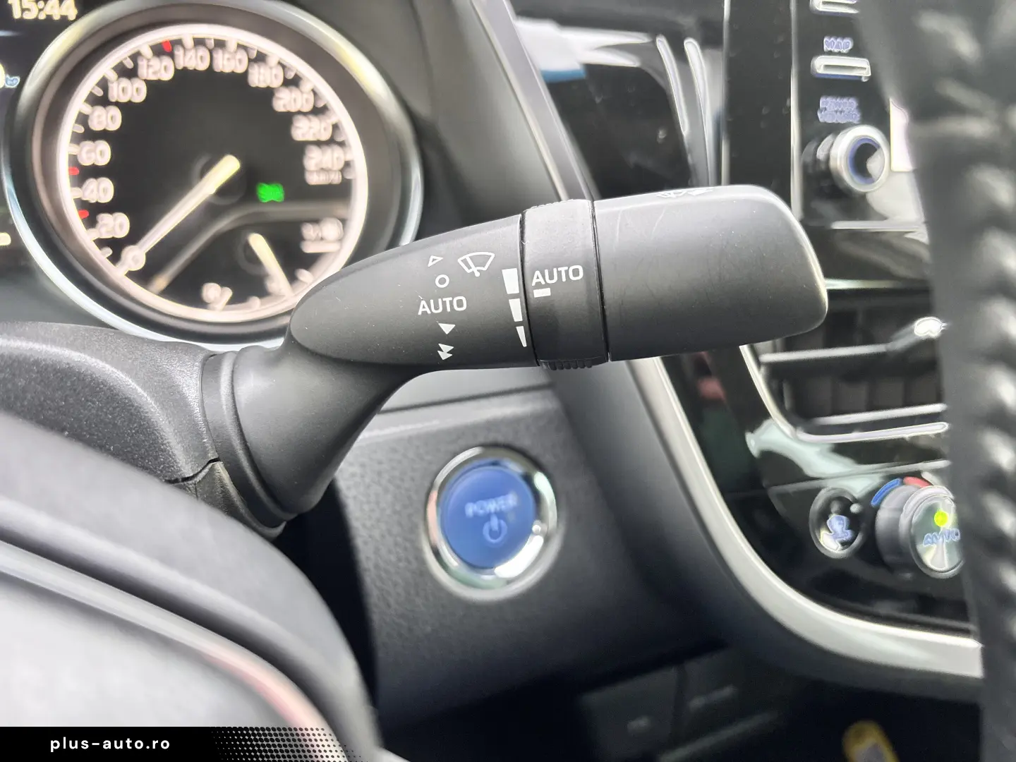 TOYOTA CAMRY 2.5 HYBRID