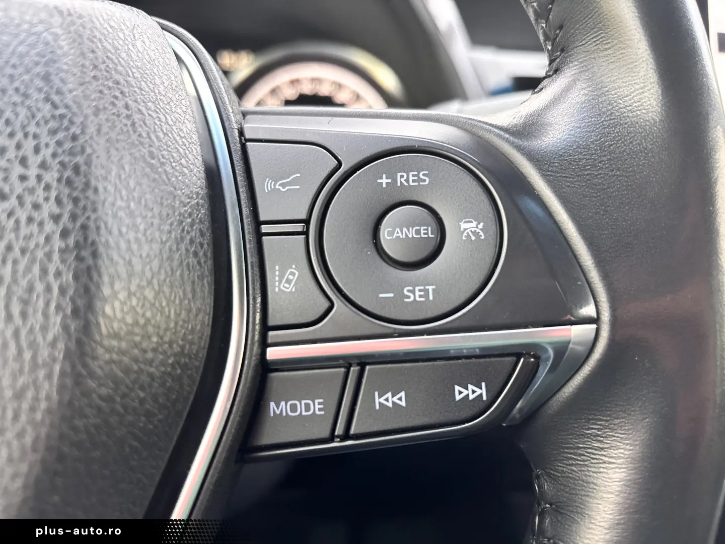 TOYOTA CAMRY 2.5 HYBRID