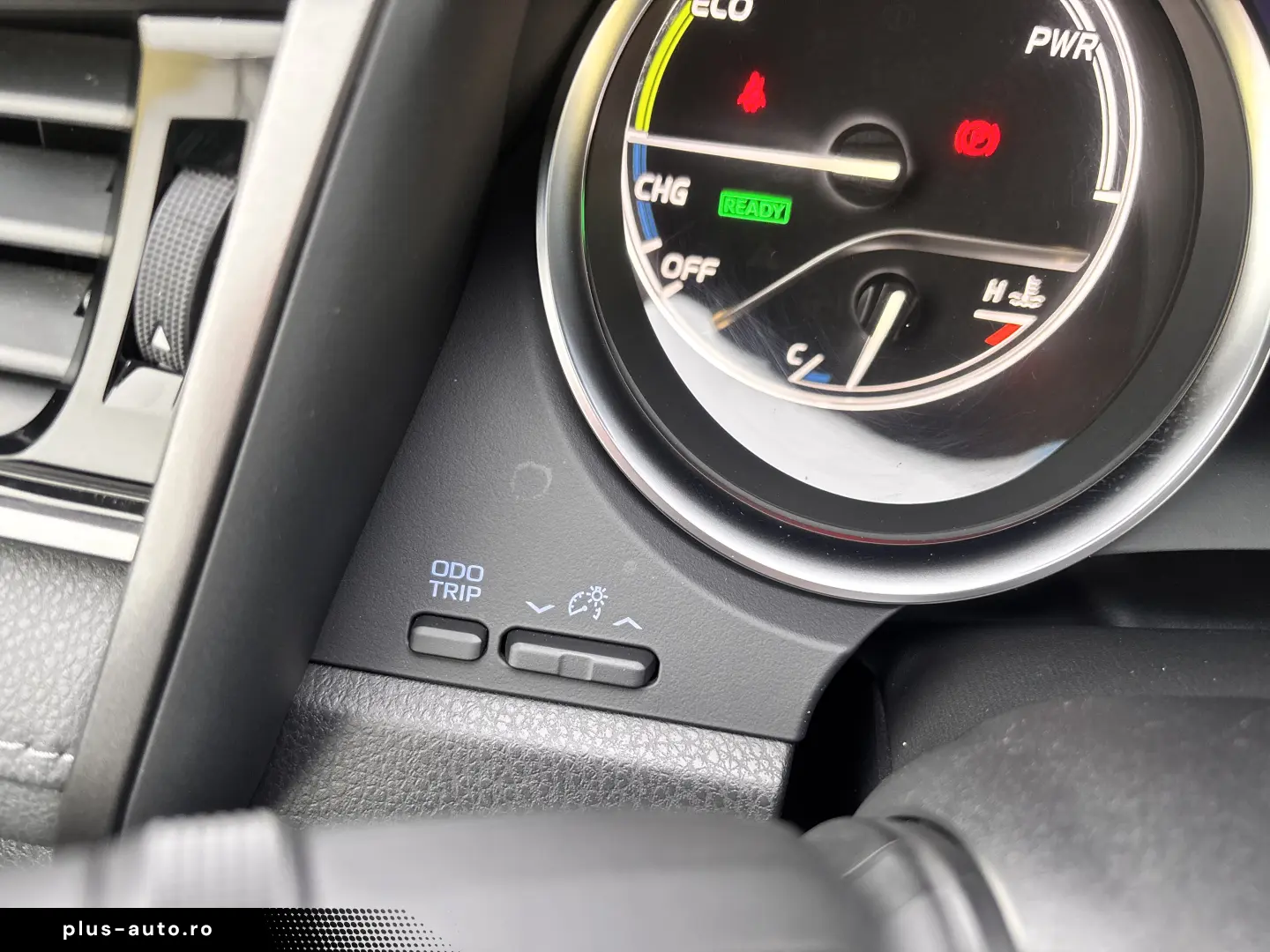 TOYOTA CAMRY 2.5 HYBRID