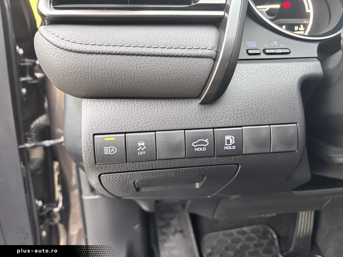 TOYOTA CAMRY 2.5 HYBRID