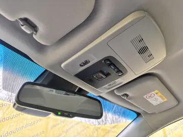 TOYOTA CAMRY 2.5 HYBRID