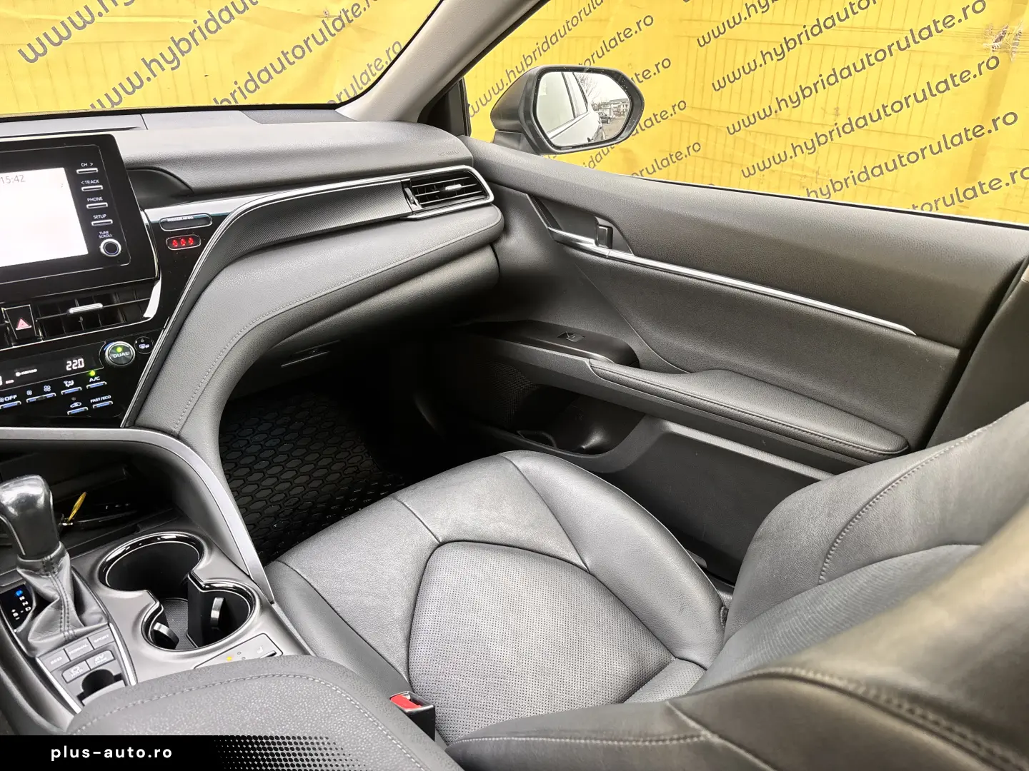 TOYOTA CAMRY 2.5 HYBRID