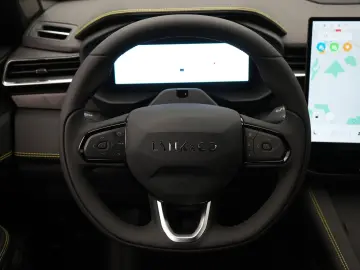 LYNC AND CO 01 1.5 PHEV More  PANO INFI MEMO 360  20  ACC