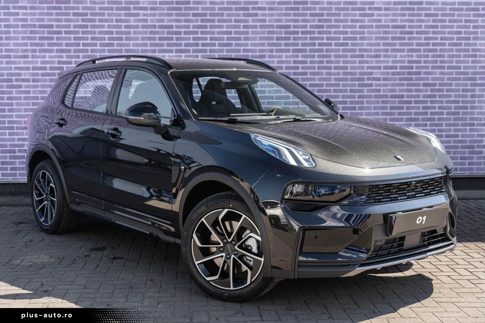 LYNC AND CO 01 1.5 Core PHEV   Model 2025     ACC   Keyless